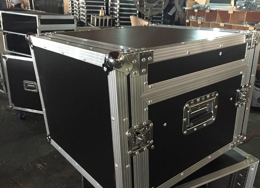 上海某影視演出設(shè)備物流到香港