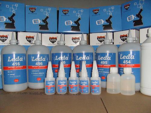 膠水從香港進口清關