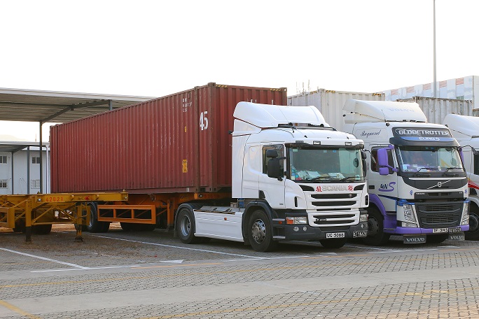 香港物流碼頭柜拖車,大陸到香港物流 香港物流碼頭柜拖車,大陸到香港物流